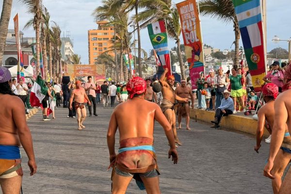 Se inaugura con éxito en Mazatlán, La Fiesta del Futbol 2026 (9)