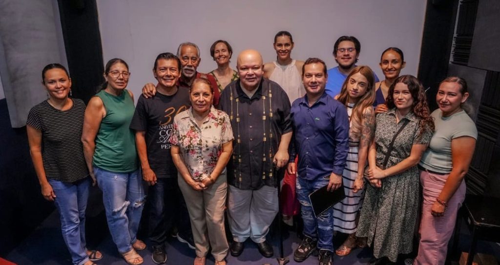 Una profunda inmersión musical y anécdotas históricas ofrece Lázaro Azar Una profunda inmersión musical y anécdotas históricas ofrece Lázaro Azar 2026