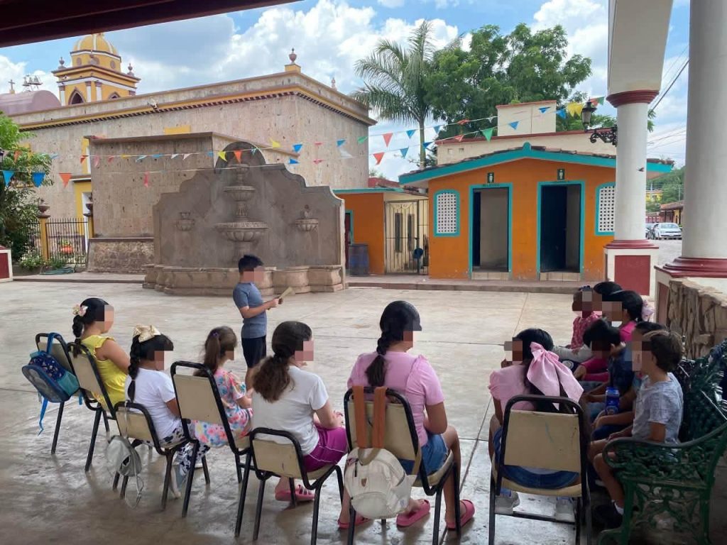 Con imaginación y juegos, el programa “Pequeños Lectores” llena de vida las bibliotecas de Mazatlán (6)