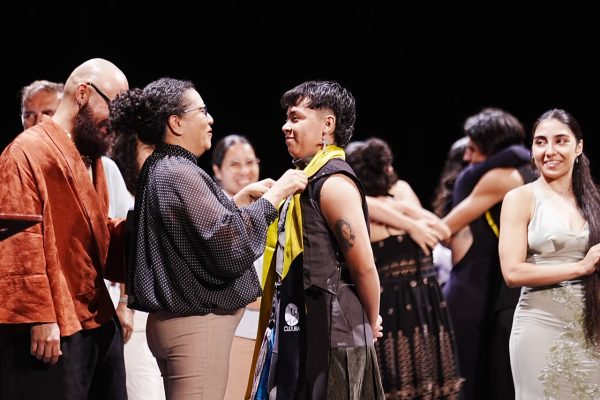 Conmovedor adiós La generación XXIV de la EPDM culmina su viaje artístico en el Teatro Ángela Peralta y emprende el vuelo con “Nómadas” 2026 Galería (14)