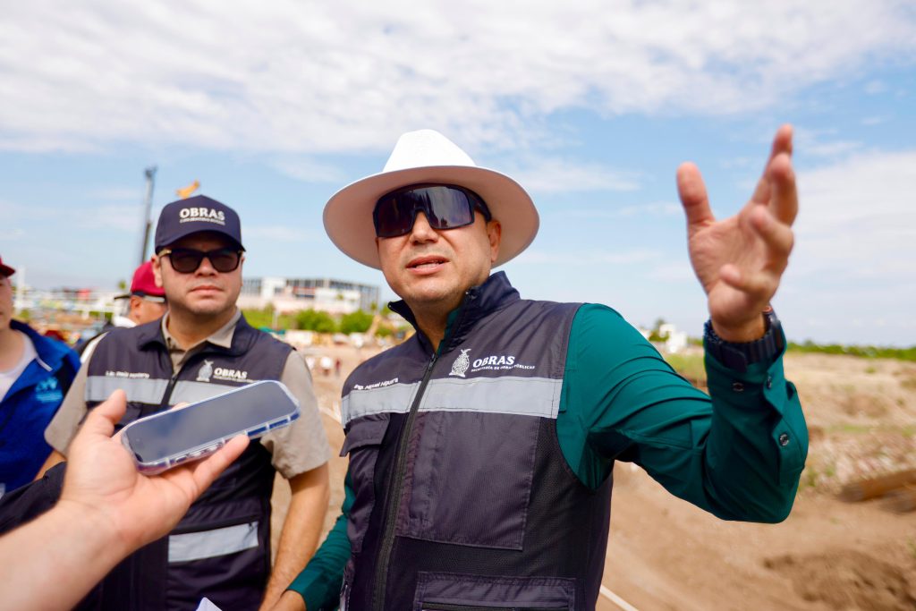 El malecón del río Culiacán es la mayor obra pública emprendida por gobierno alguno secretario Raúl Montero (16)