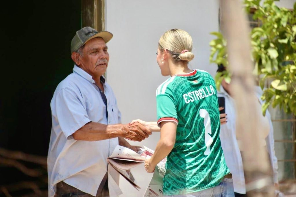 Estrella Palacios Domínguez realiza intenso recorrido por Mocorito y Salvador Alvarado 2026 3