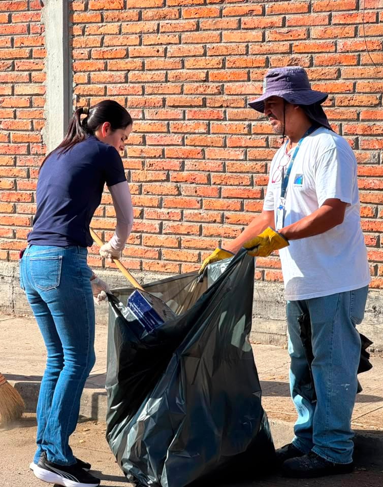 “Mazatlán Te Quiero Limpio” recolecta 420 costales de desechos sólidos Julio 10 de 2026 1