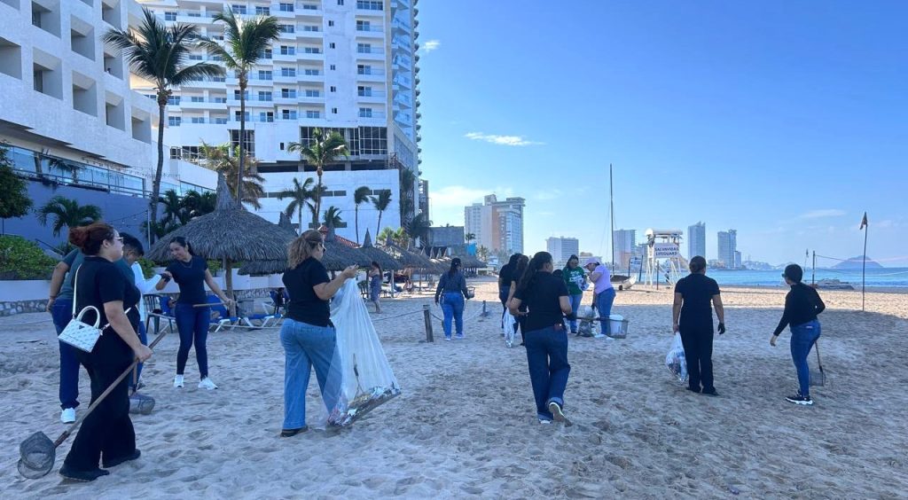 “Mazatlán Te Quiero Limpio” recolecta 420 costales de desechos sólidos “Mazatlán Te Quiero Limpio” recolecta 420 costales de desechos sólidos Julio 10 de 2026
