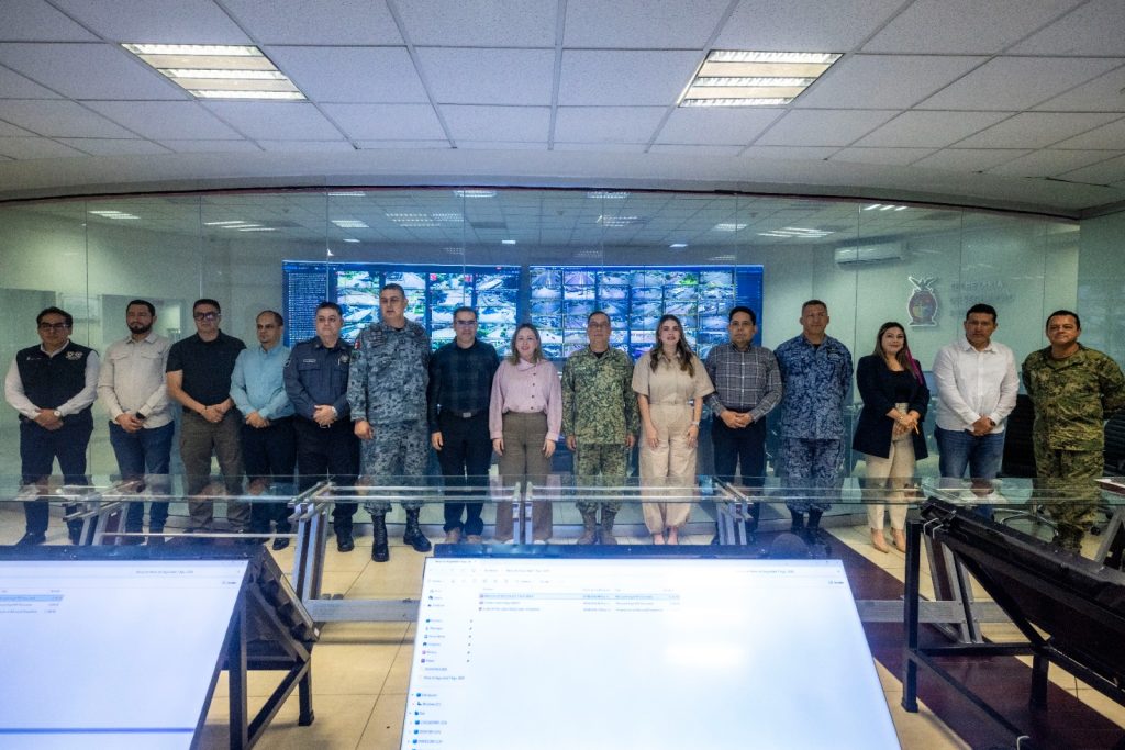 Destacan buenos resultados del Operativo Verano Seguro en mesa de Construcción de Paz, encabezada por la Gobernadora Yeraldine Bonilla (10)