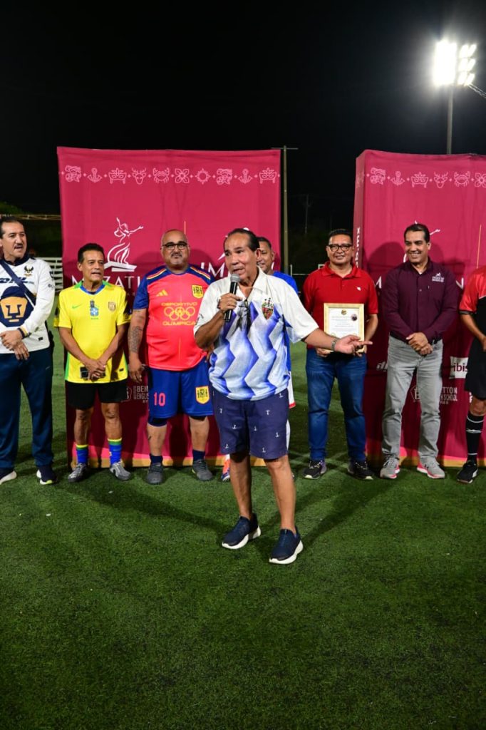 Inicia llena de homenajes segunda edición del Torneo del Recuerdo de Futbol (5)