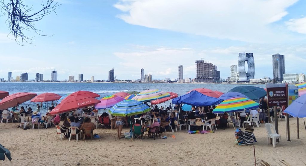 Mazatlán se reafirma como el destino favorito del turismo nacional este verano 6