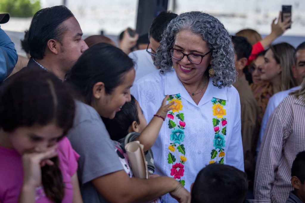 Con el apoyo de la sociedad sinaloense, los tres órdenes de Gobierno trabajan por la recuperación de la paz Gobernadora Graciela Domínguez (1)
