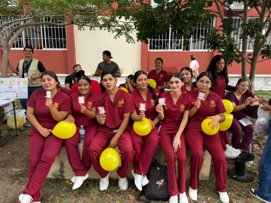 Gobierno de Rosario impulsa acciones de prevención del suicidio dirigidas a las juventudes (4)