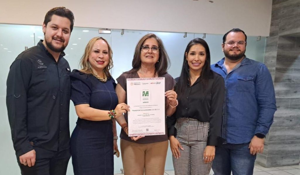 Impulsa Sectur Sinaloa la competitividad turística con la entrega del Distintivo M a empresas de Los Mochis