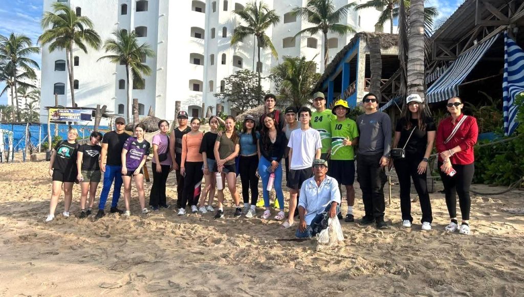 Jornada de limpieza fortalece la preparación de Playa Gaviotas de Mazatlán para su recertificación 2026