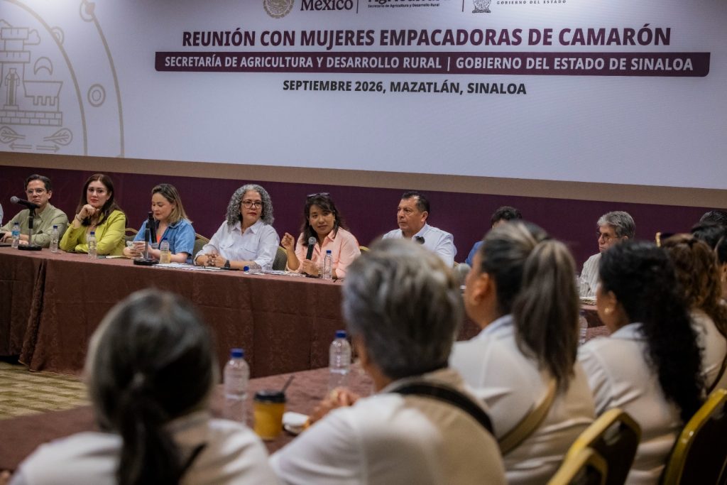 Proyectos de emprendimiento para mujeres empacadoras de camarón, anuncian Gobierno de Sinaloa y SADER (2)
