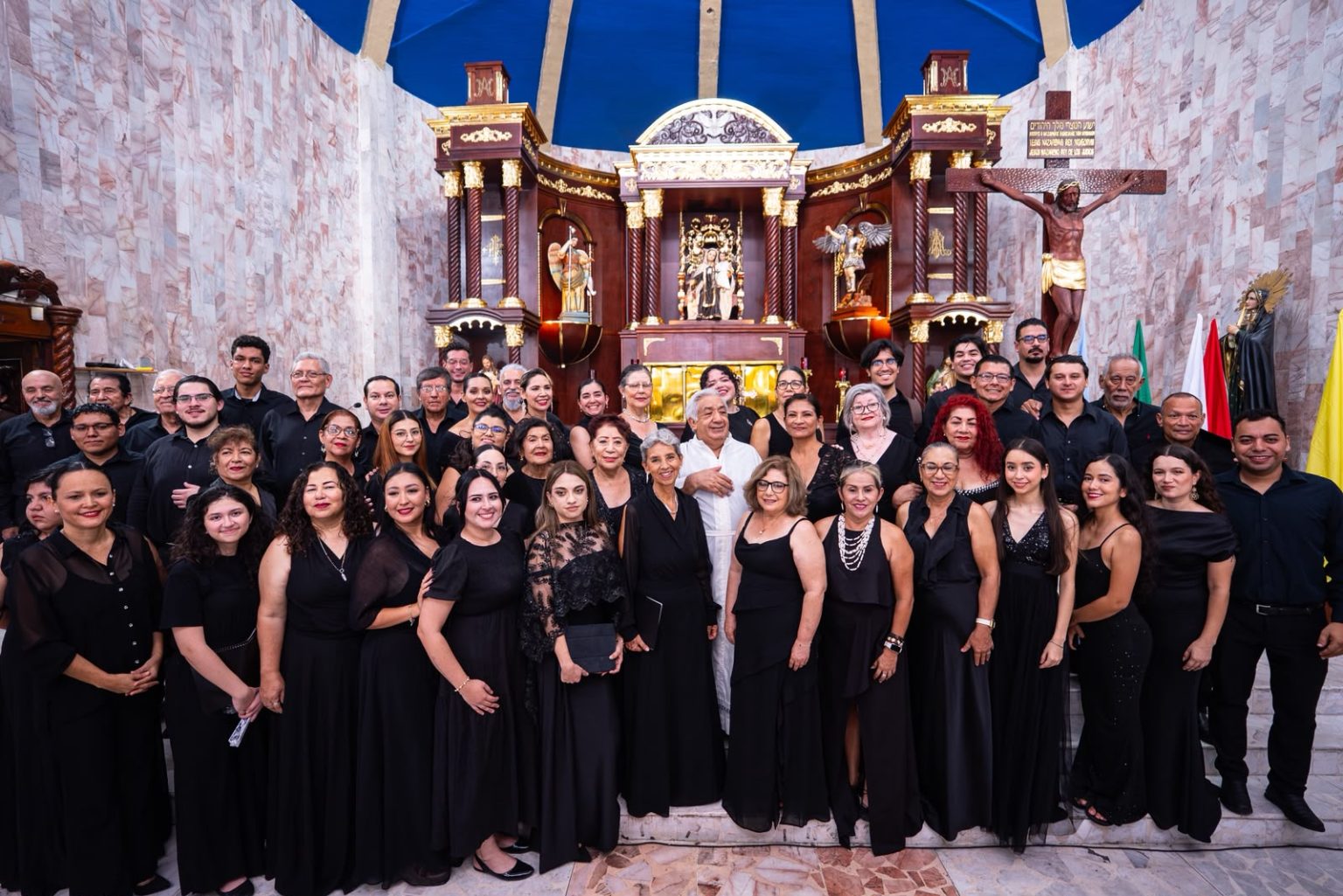 El Coro Ángela Peralta conmueve en la colonia Juárez con Concierto por la Paz en la Parroquia Nuestra Señora del Carmen